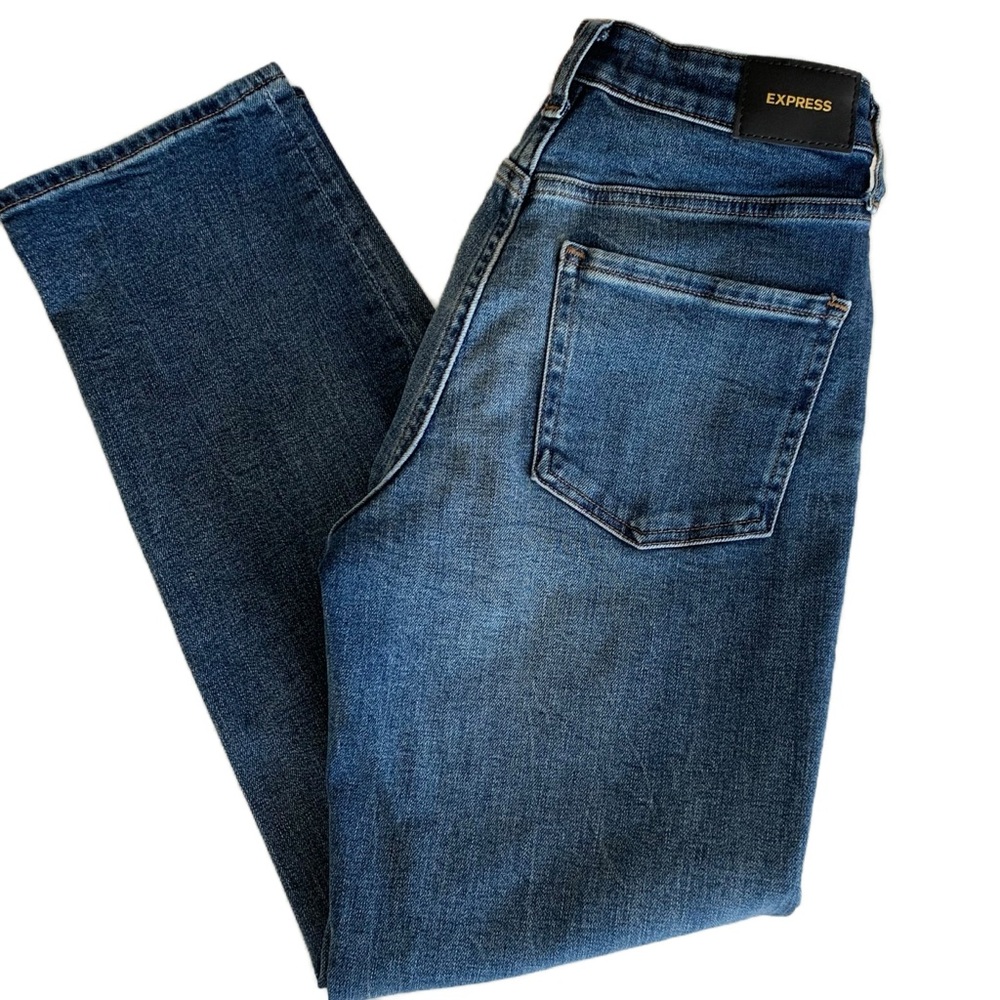 Express Boyfriend Midrise Straight Leg Size 00 Jeans